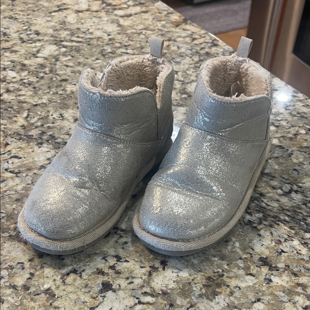 Cozy Gold Shimmery Kids Boots
